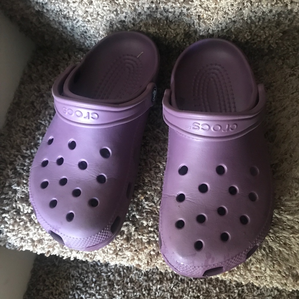 Crocs! Size 8; barely worn!